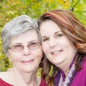 Meet your Posher, Tonya